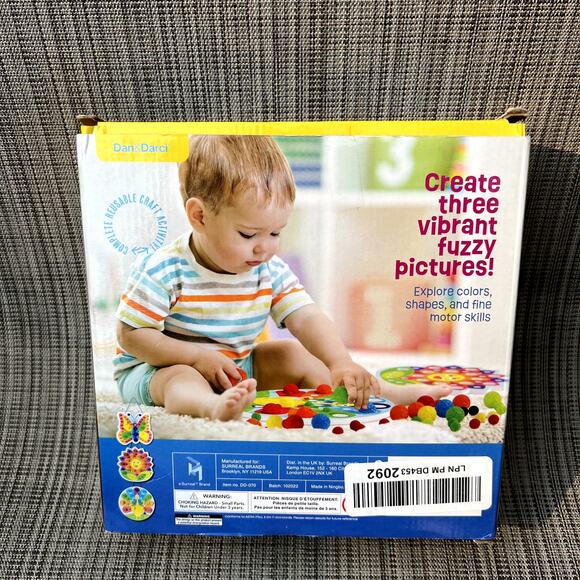 Dan & Darci Pom Pom Art Kids Craft Kit New in Box - Picture 2 of 2